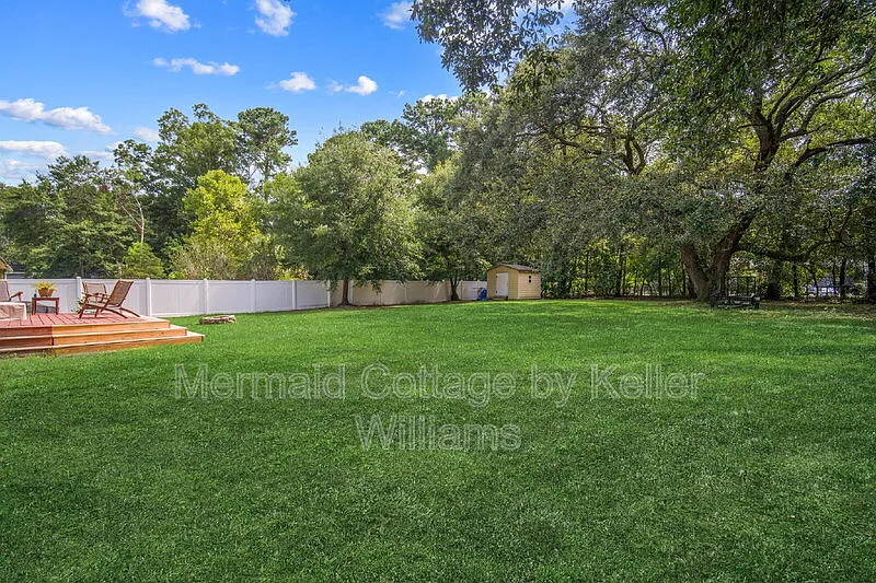 3 bed, 2.0 bath, 1417 sqft, $2,300 — Photo 4