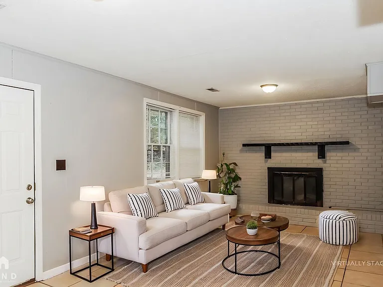 11313 Mountaincrest Dr SE — Photo 24