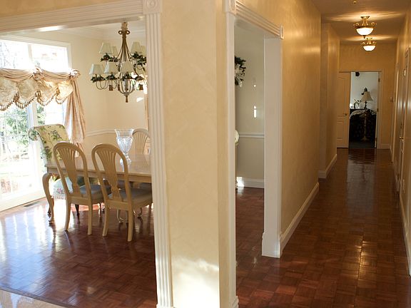 4th image of 550 Burkes Dr
