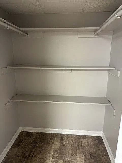 1 bed, 1.0 bath, $750 — Photo 3