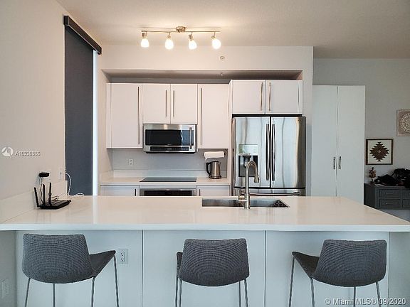3rd image of 1111 S 1st Ave #2625