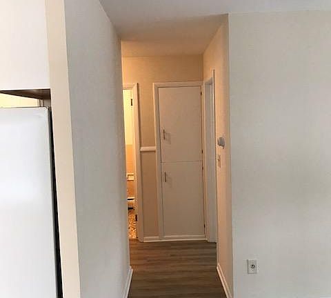 Extra linen storage off the bathroom.