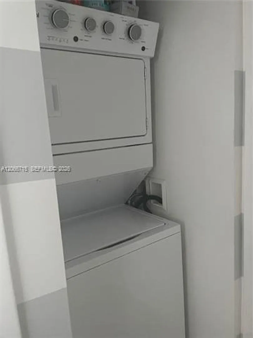 475 Brickell Ave cu-2511, Miami, FL 33131 — Photo 4