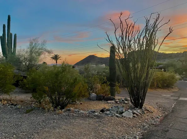201 E Saddle Ln, Phoenix, AZ 85020