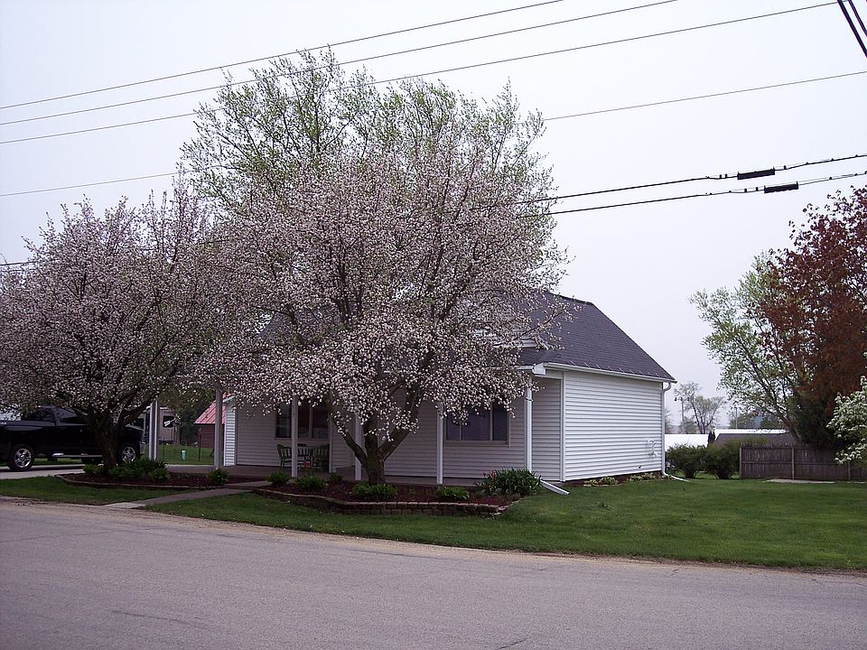 619 Welch St, Rewey, WI 53580 Zillow