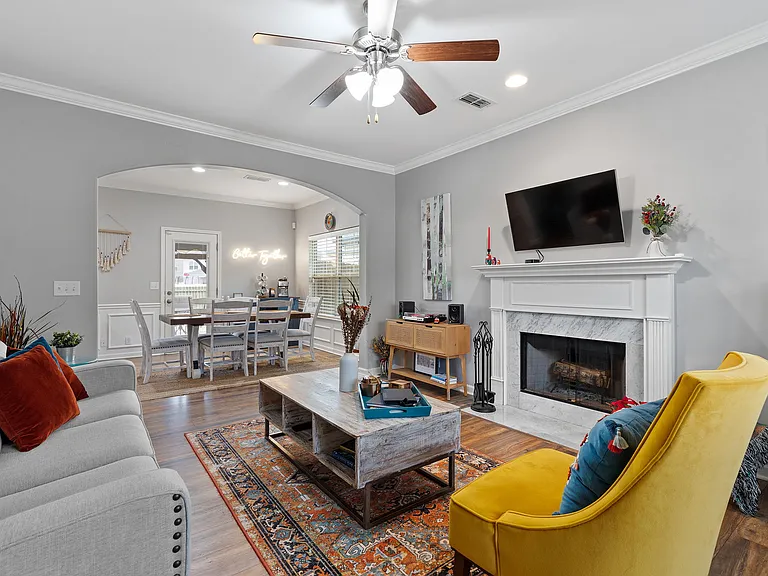 3213 Mapleside Ln — Photo 9