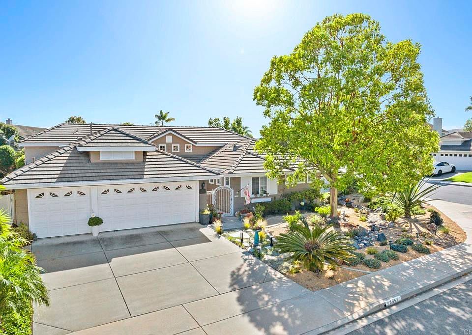 1st image of 395 Pismo Bay Ct