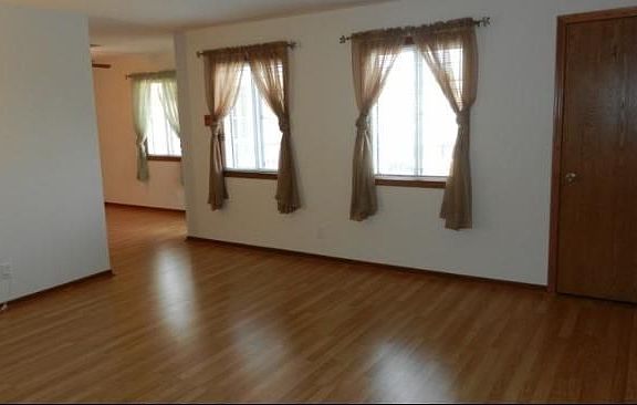 4th image of 1851 Parknoll Ln