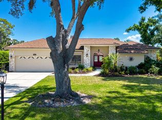 8122 Misty Oaks Blvd, Sarasota, FL 34243