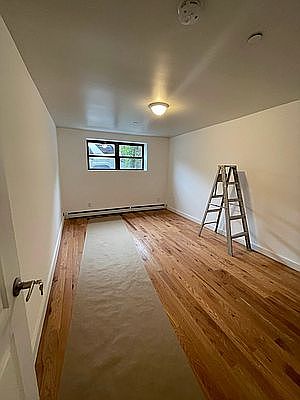 5th image of 2565 12th St #7