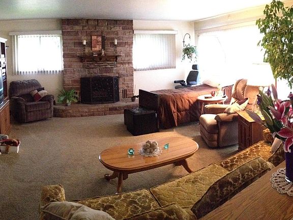 2nd image of 1002 Shamrock Dr