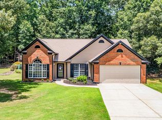 5637 Newberry Point Dr, Flowery Branch, GA 30542