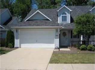 30830 Jasmine Ct, North Olmsted, OH 44070