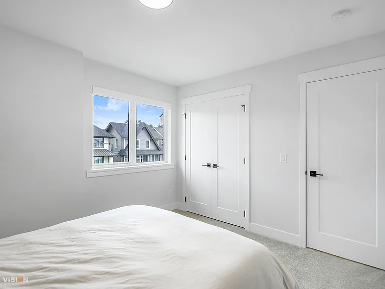 20463 76a Ave — Photo 11