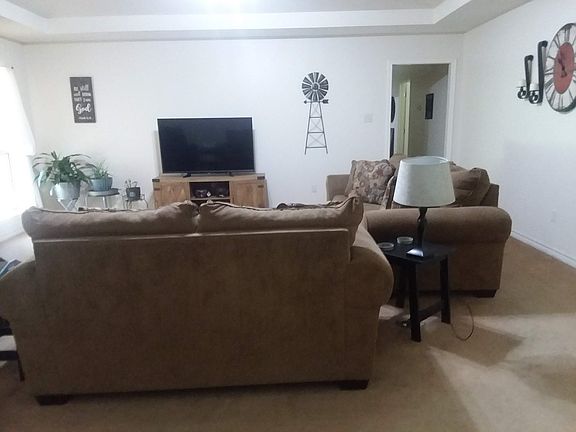 4th image of 306 Oakhill St