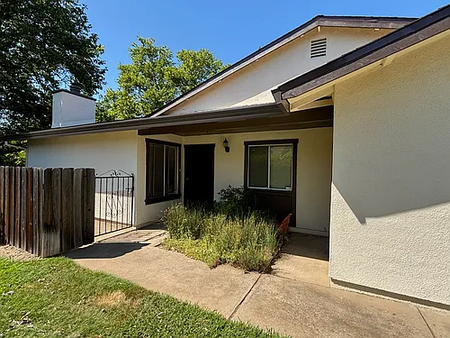22XX Autumnleaf Ln #C Photo 1