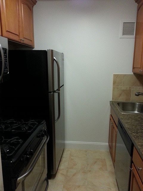 2nd image of 257 Clinton St APT 19F