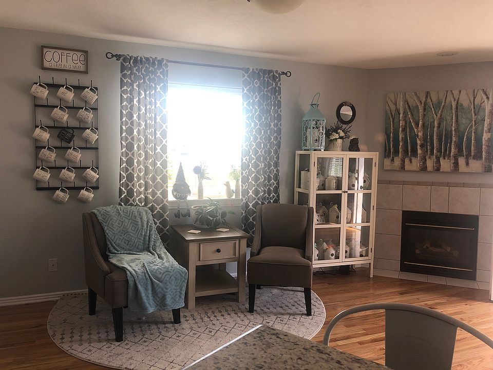1st image of 3530 Sycamore Cir