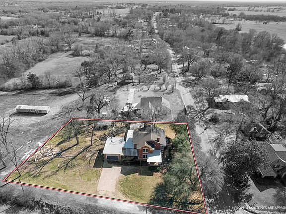 5th image of 100 S Hubbard Ave