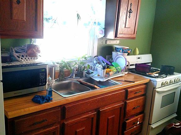 5th image of 4006 Huron St