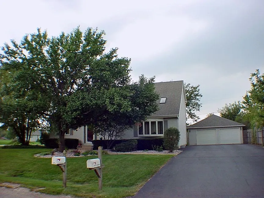 16422 S McGrath Dr photo 1