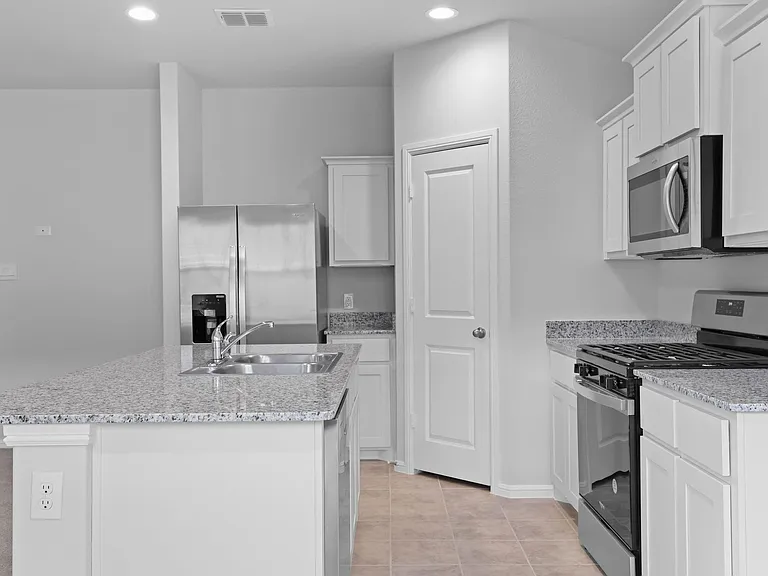 3705 Northwater Trl — Photo 12