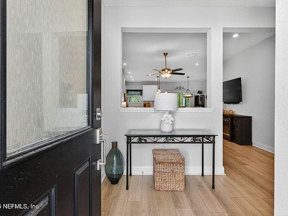 4th image of 12031 CALVESTA Street