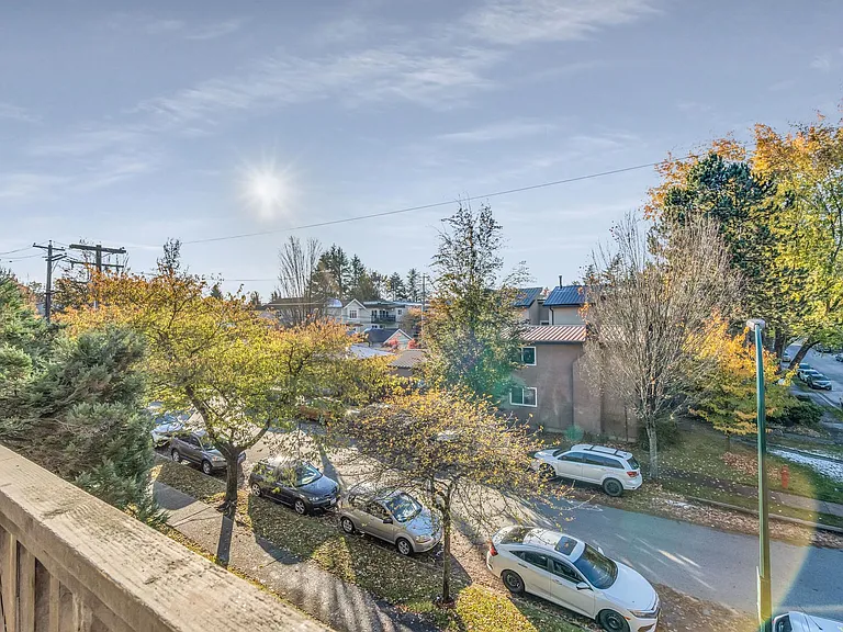 2320 Woodland Dr #7-301 — Photo 9