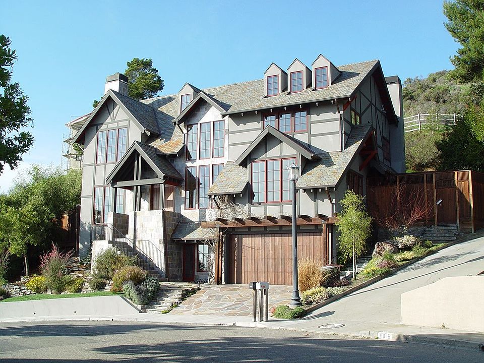 Beautiful Modern Tudor / Quality Craftsmanship