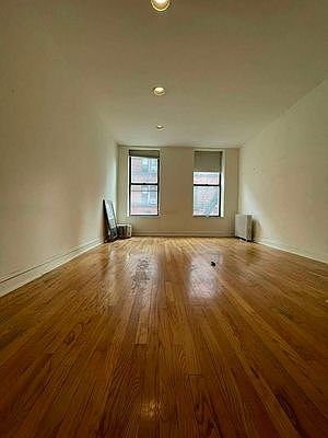 1st image of 217 E 4th St #3
