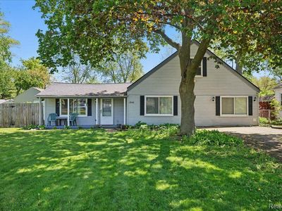 1840 Manse Rd, Waterford, MI, 48328
