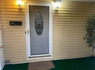 408 Oakhurst Ave, North Versailles, PA