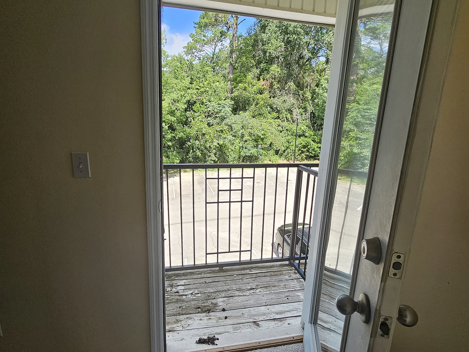 3 bed, 1344 sqft, $1,500 — Photo 2