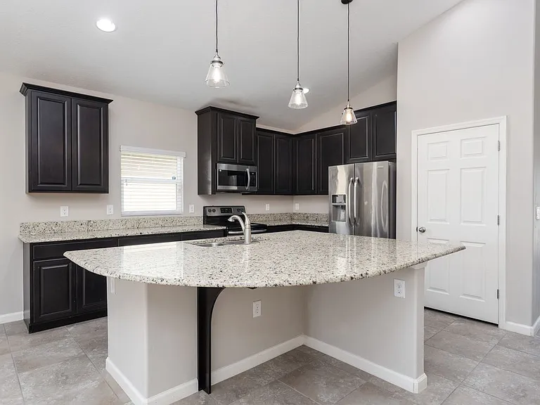 4105 Harvest Cir — Photo 5
