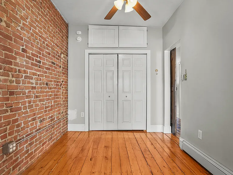 60 Beacon St #2 — Photo 9