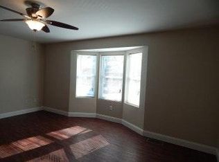 30 James St, East Providence, RI 02914