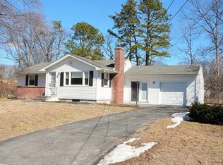 99 Embassy Rd, Springfield, MA 01119