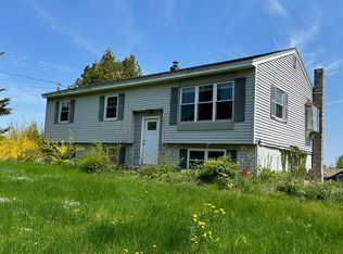 649 Pinetree Rd, Hermon, ME 04401