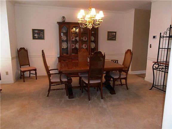 Formal Dining Room