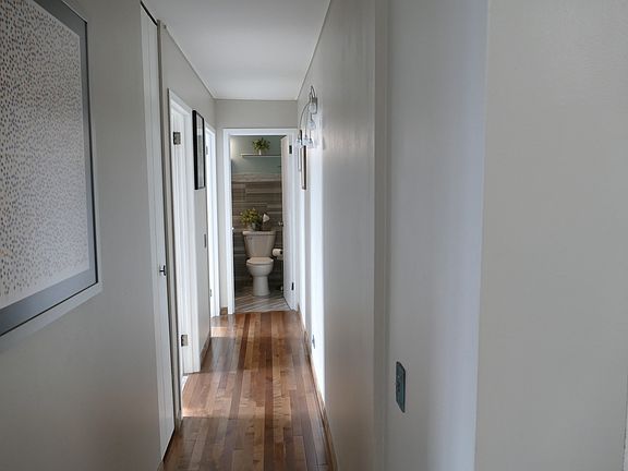 5th image of 4800 S Lake Park Ave APT 1310A