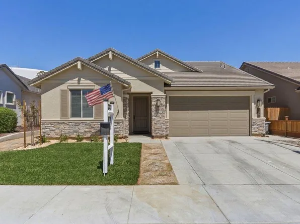 1661 Castlerock Dr, Hollister, CA 95023