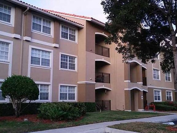 3rd image of 11632 SW 2nd St #102