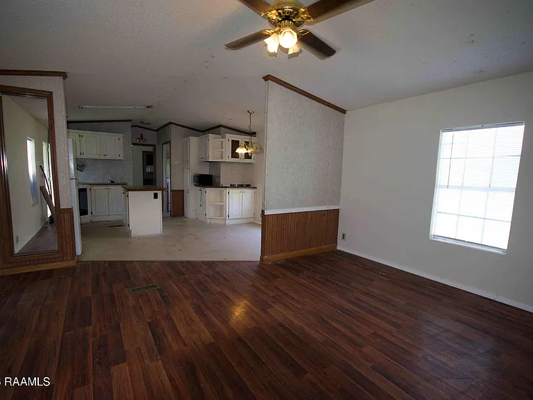 3467 Cleopha Rd — Photo 9