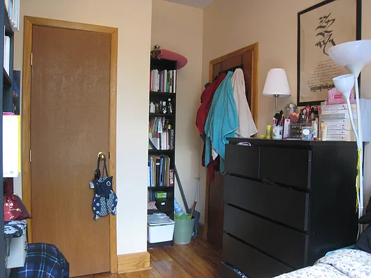 Rented by Metropolitan Realty | media 11