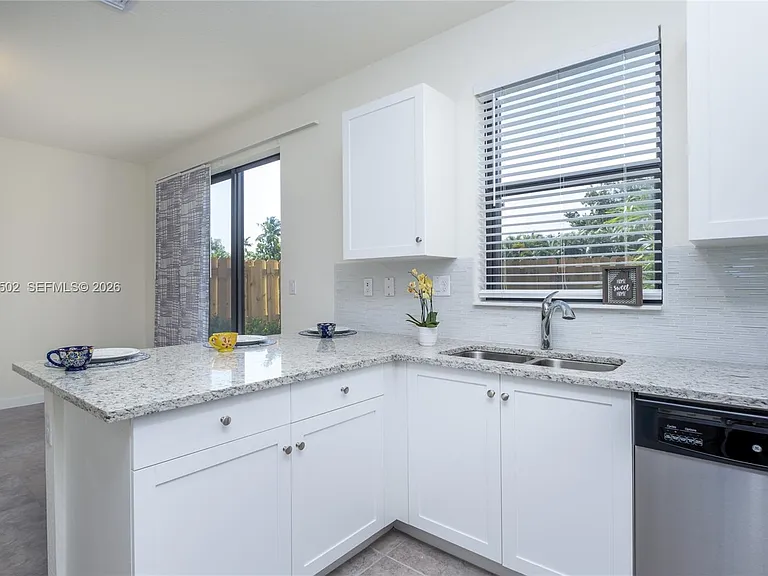 6502 S Anise Ct — Photo 9