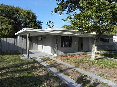2nd image of 1095 NE 144th St