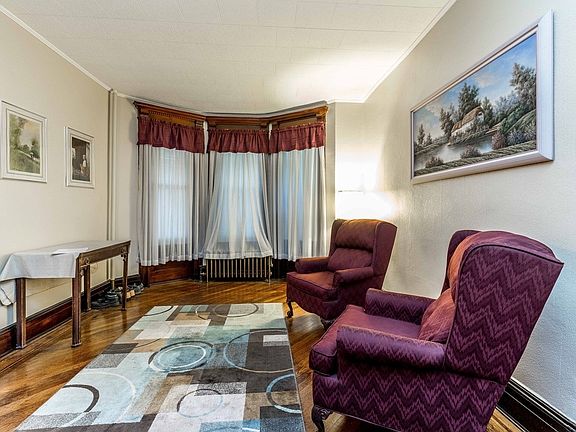 3rd image of 88-32 87th St #1