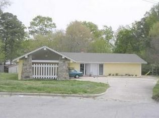 3105 Ridgeway Ct, Raleigh, NC 27604