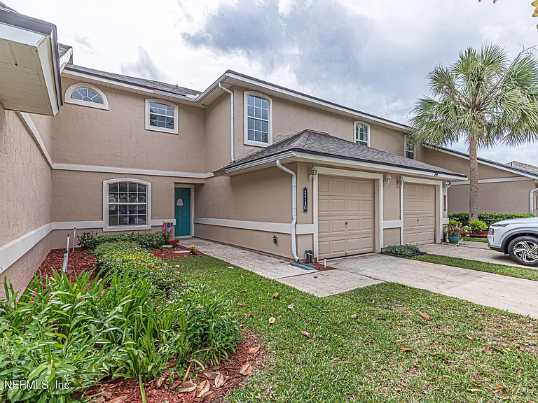 2315 Wood Hollow Ln #C — Photo 2