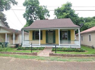 206 Wensel Ln, Natchez, MS 39120